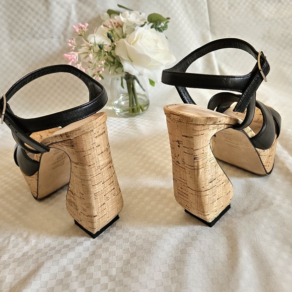 NDS Women's Italy's Si Rossi Black Leather Sandals Pump Heels Size 5 US - Picture 2 of 16